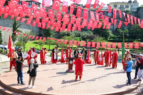 Trabzon’un Fethi’nin 561. Yıl Dönümü Törenlerle Kutlandı