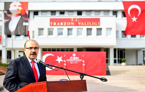 Türkiye Cumhuriyeti’nin 97. Kuruluş Yıl Dönümü, Trabzon’da Coşkuyla Kutlandı 